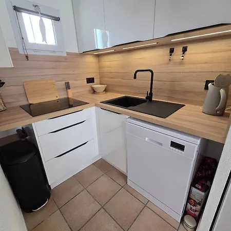 Maisonnette Confortable, Jardin, Parking - 6 Pers. - Fr-1-194-473